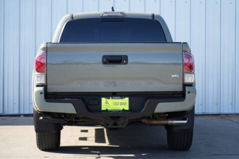 2022 Toyota Tacoma TRD Sport