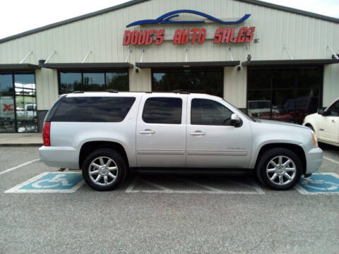 2013 GMC Yukon XL for sale at DOUG'S AUTO SALES INC in Pleasant View TN