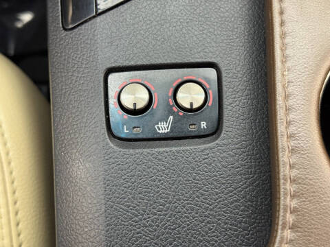 2013 Toyota Avalon XLE