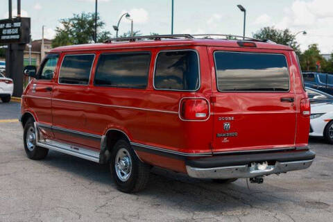 2000 Dodge Ram Van 3500 Maxi