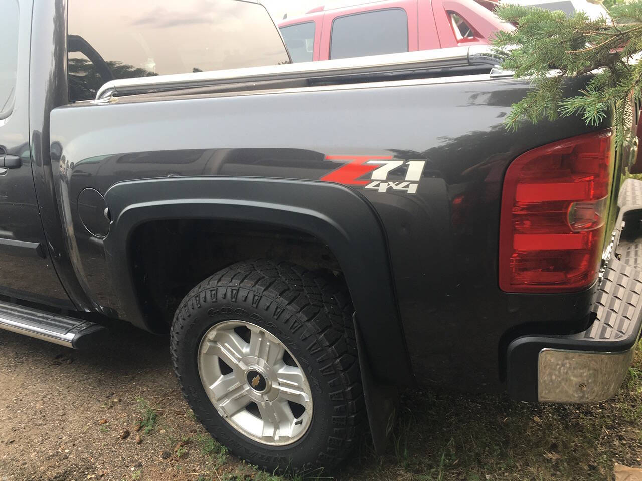 2011 Chevrolet Silverado 1500 for sale at Bob and Jill's Drive and Buy in Bemidji, MN