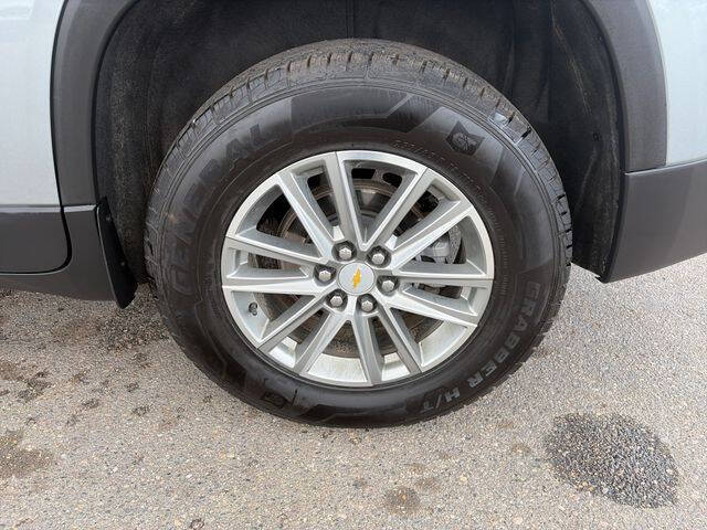 2023 Chevrolet Traverse LT
