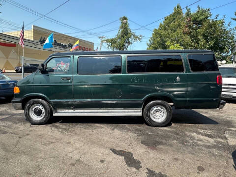 2002 Dodge Ram Van 3500 Maxi