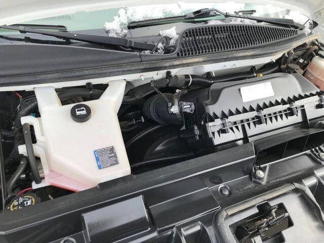 2022 Chevrolet Express 2500