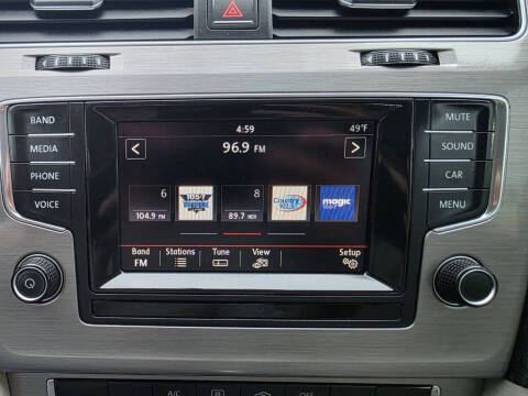 2015 Volkswagen Golf TSI S