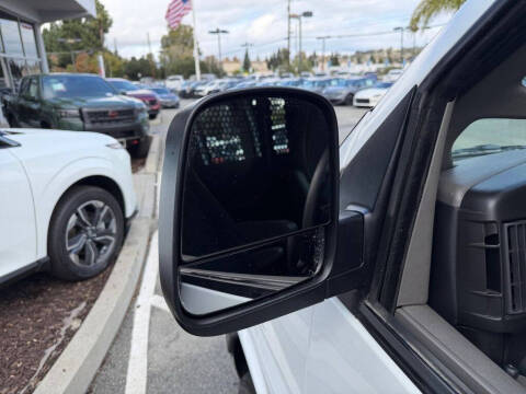 2024 Chevrolet Express 2500