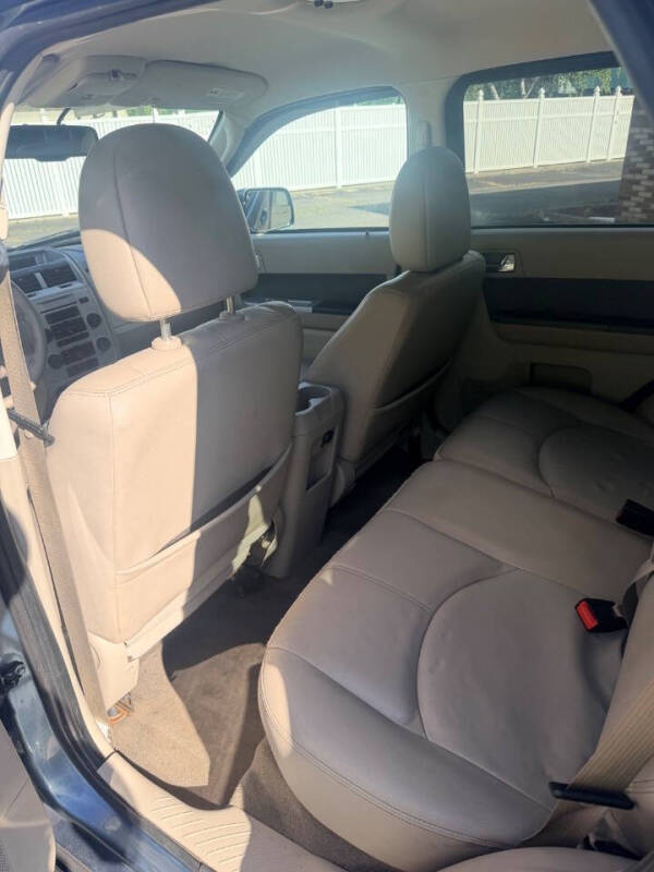 2010 Mercury Mariner Premier V6