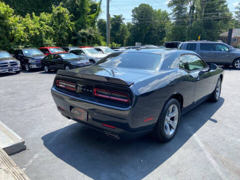 2019 Dodge Challenger SXT