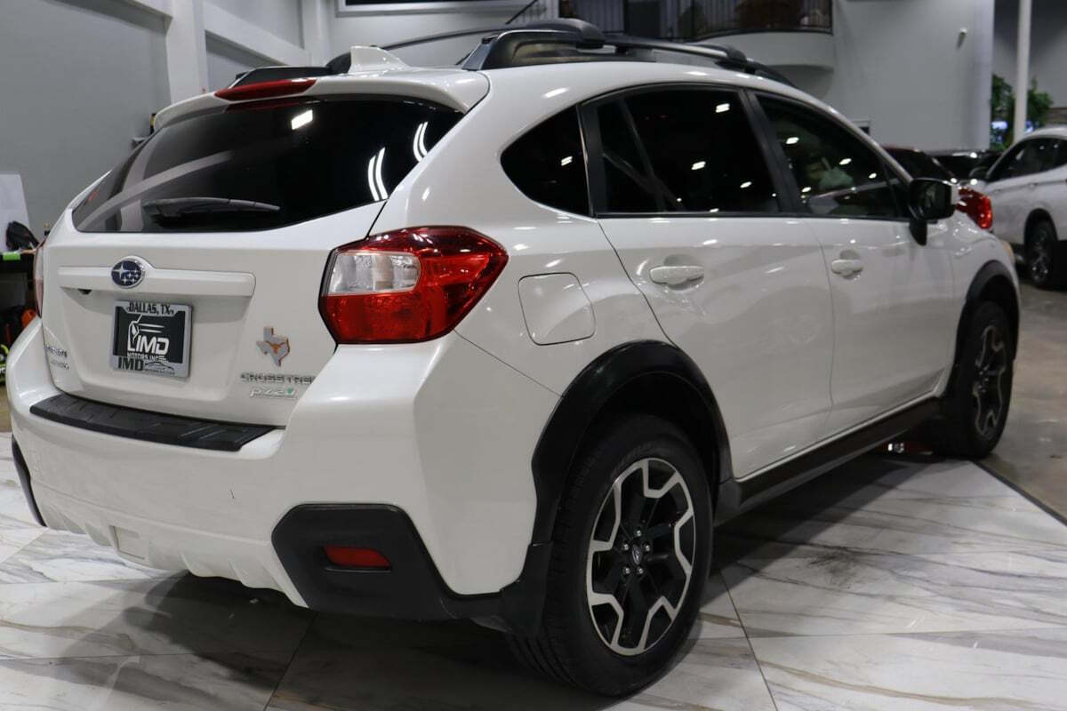 2017 Subaru Crosstrek for sale at IMD MOTORS, INC in Dallas, TX