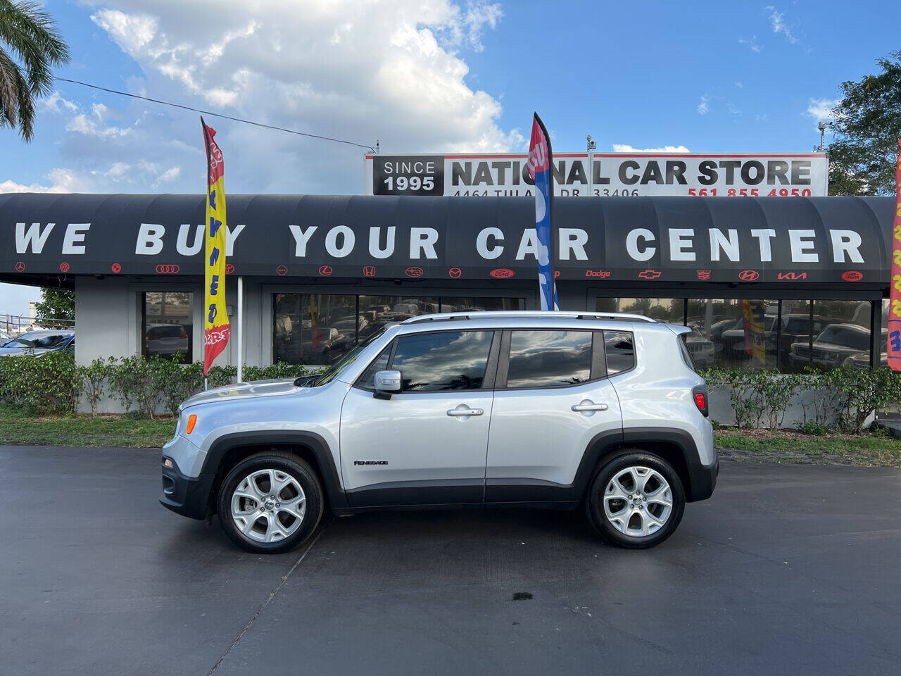 2017 Jeep Renegade  - $17,900
