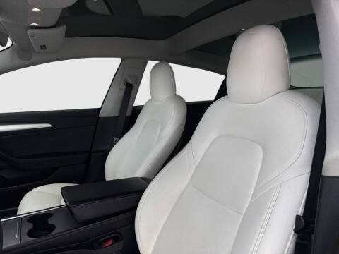 2021 Tesla Model 3 Performance