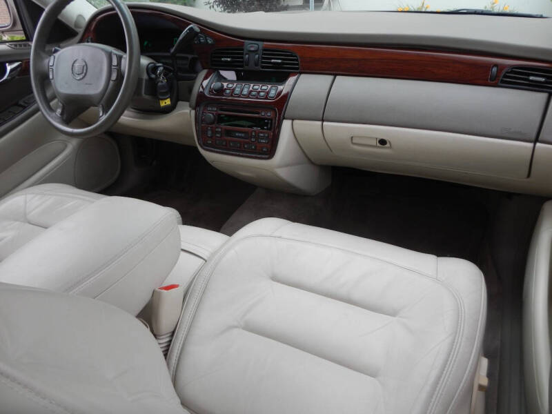2002 Cadillac DeVille