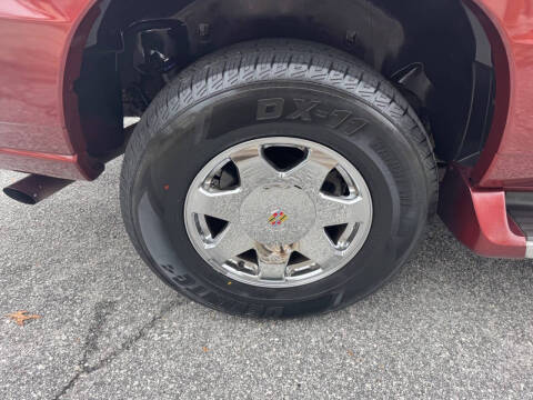 2003 Cadillac Escalade