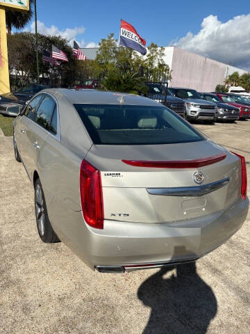 2013 Cadillac XTS Luxury Collection