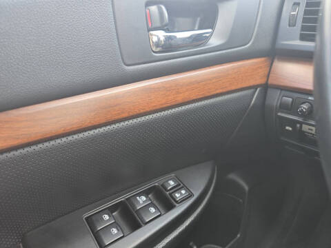 2013 Subaru Outback 3.6R Limited