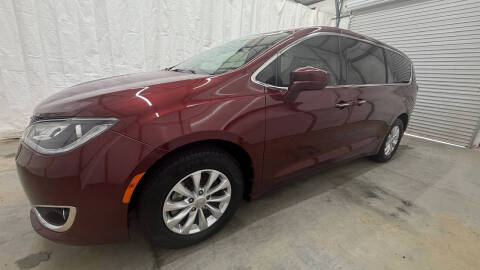 2018 Chrysler Pacifica Touring Plus
