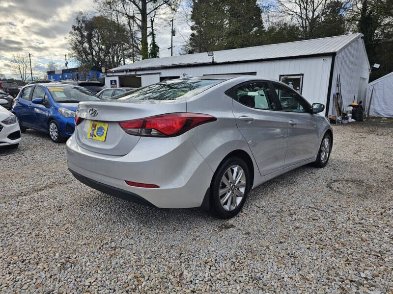 2016 Hyundai Elantra SE