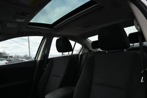 2011 Mazda MAZDA3 i Touring