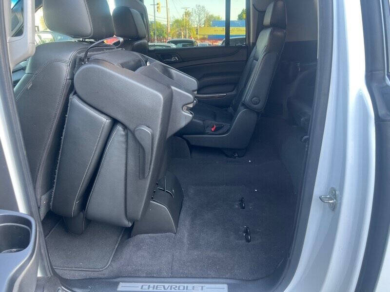 2019 Chevrolet Suburban LT