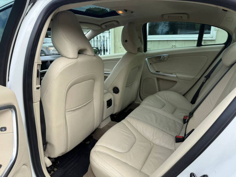 2012 Volvo S60 T5