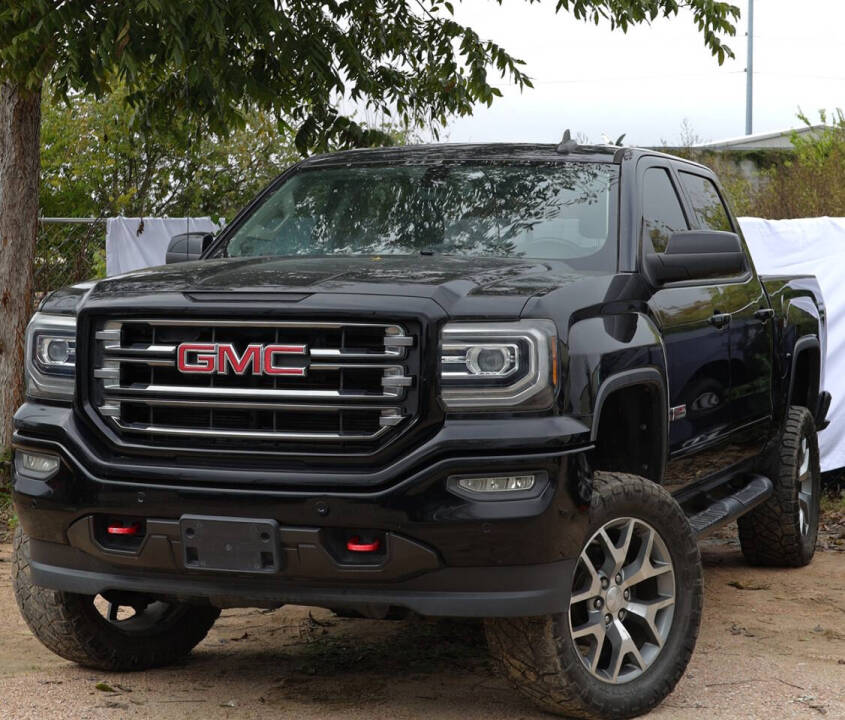 2018 GMC Sierra 1500 SLT's photo