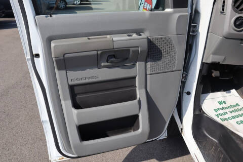 2011 Ford E-Series E-250