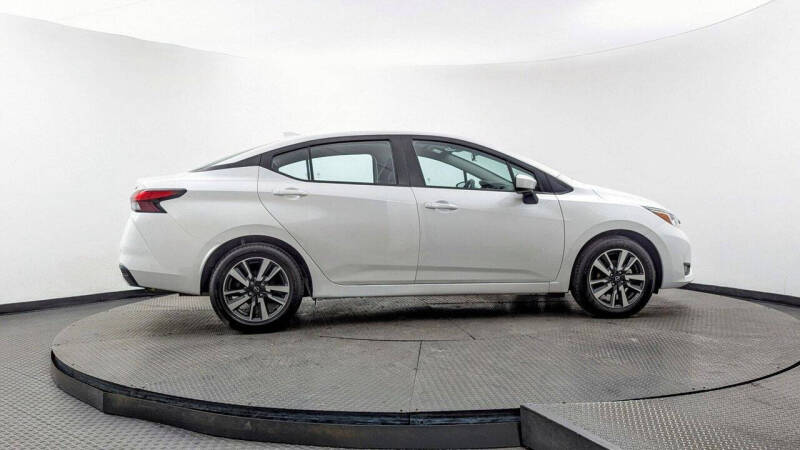 2024 Nissan Versa SV