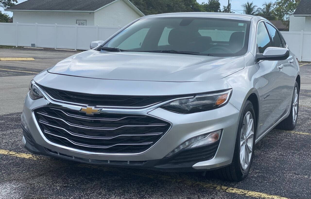 2021 CHEVROLET Malibu Sedan - $20,200
