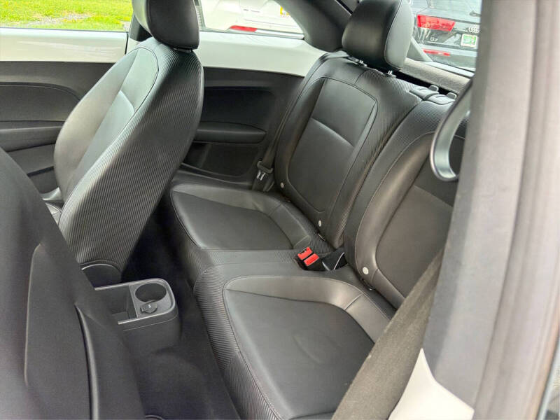 2012 Volkswagen Beetle