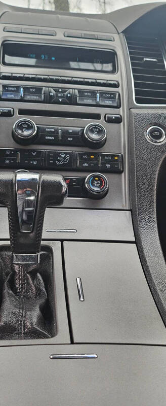 2012 Ford Taurus SEL