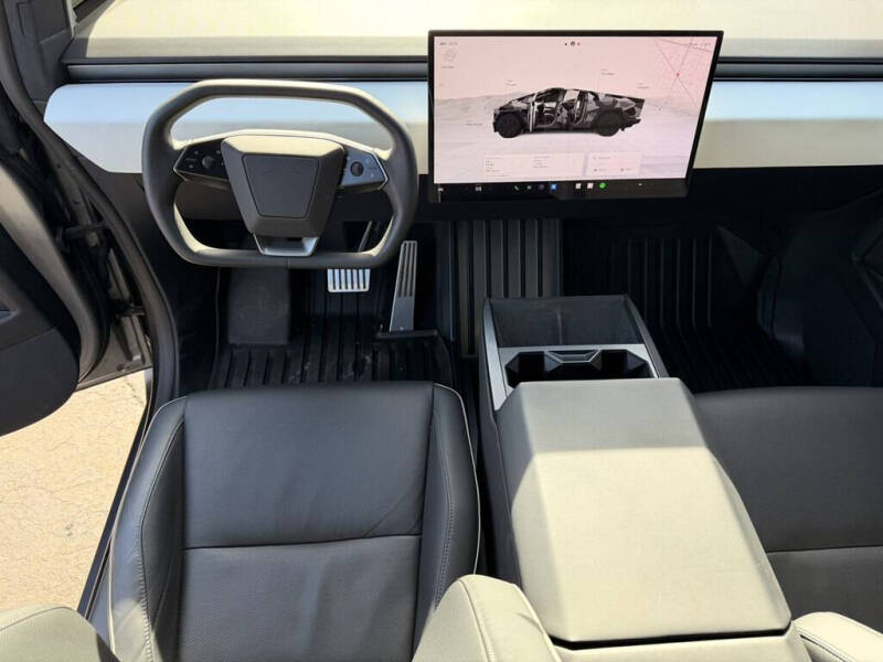 2024 Tesla Cybertruck