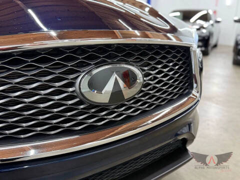 2019 Infiniti QX50 Essential