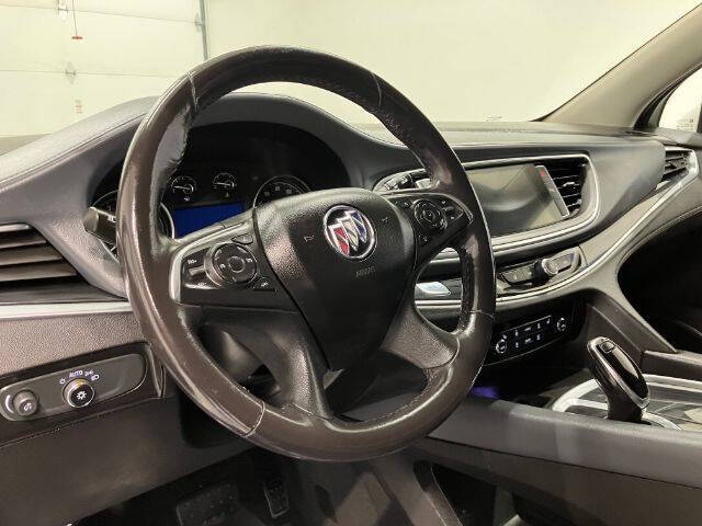 2020 Buick Enclave Essence