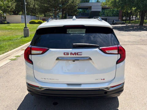 2022 GMC Terrain AT4