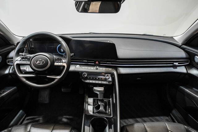 2023 Hyundai Elantra