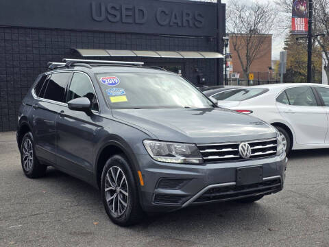 2019 Volkswagen Tiguan SE 4Motion