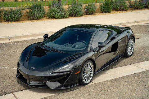 2017 McLaren 570GT
