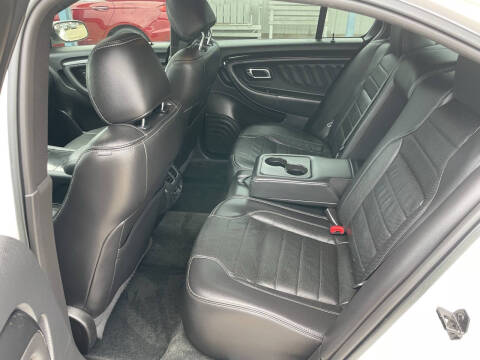 2015 Ford Taurus SHO