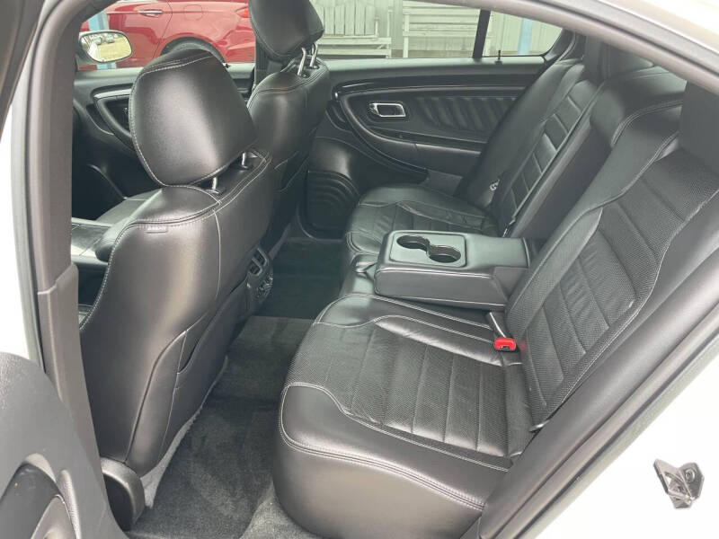 2015 Ford Taurus SHO