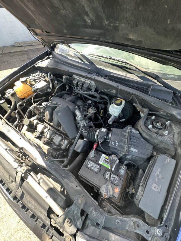 2005 Ford Escape XLT