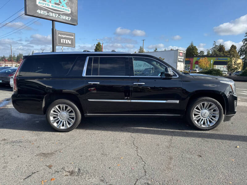 2016 Cadillac Escalade ESV Platinum