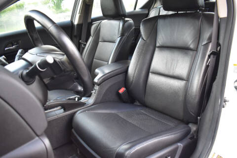 2013 Acura ILX 2.0L w/Tech