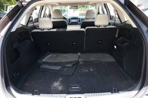 2019 Ford Edge Titanium