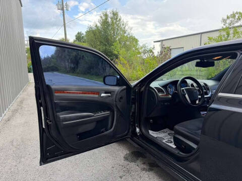 2012 Chrysler 300