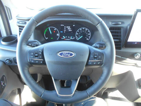 2022 Ford E-Transit