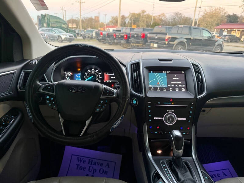 2017 Ford Edge Titanium