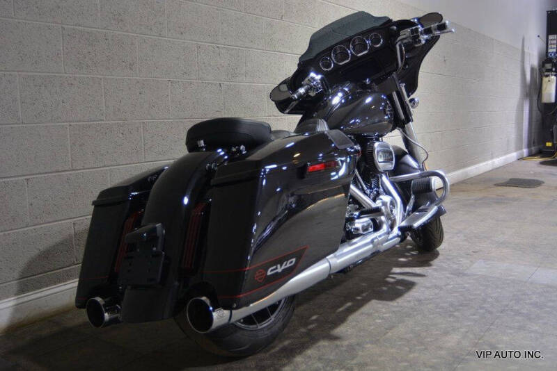 2020 Harley-Davidson FLHXSe