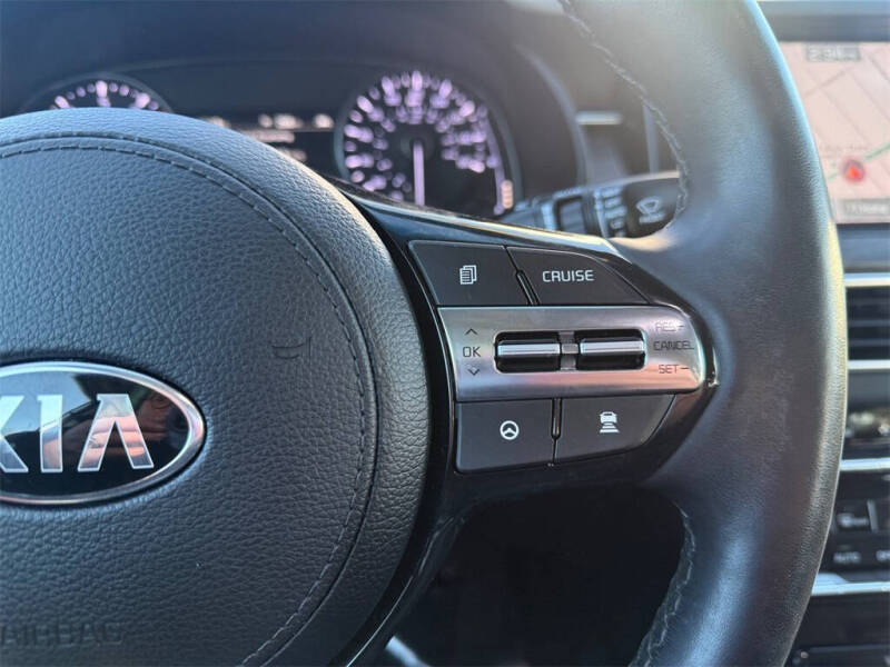 2020 Kia Cadenza Limited