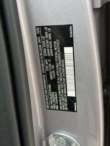 2026 Volvo XC40 B5 Core
