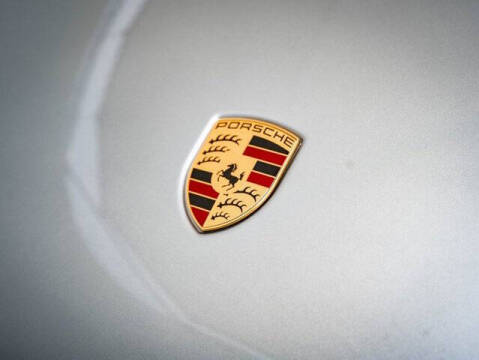 2026 Porsche Macan T